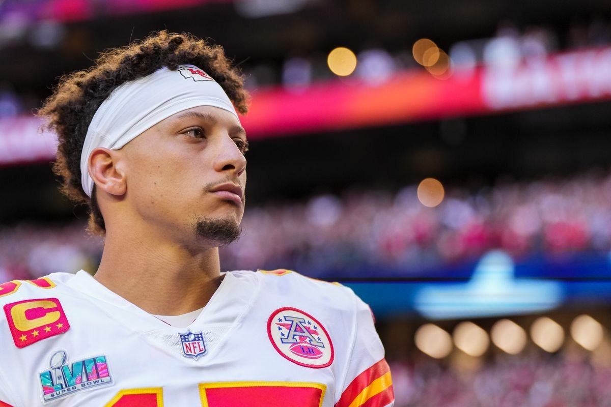 highest-paid-nfl-player-mahomes